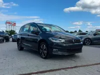 Gebraucht VW Touran Highline 150 PS (110 kW) 2022 Schwarz Van / Kleinbus
