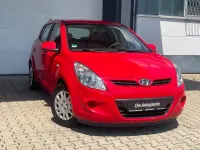 Gebraucht Hyundai i20 Edition 77 PS (56 kW) 2012 Rot Kleinwagen