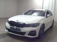 Gebraucht BMW 330e M Sport 252 PS (185 kW) 2021 Alpinweiss Kombi