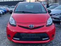 Gebraucht Toyota Aygo Cool 68 PS (50 kW) 2013 Rot Kleinwagen