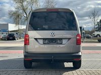 Gebraucht VW Caddy Trendline 125 PS (91 kW) 2017 Mojavebeige Van / Kleinbus