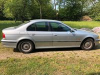 Second-hand BMW 525 143 CP (105 kW) 1996 Argintiu Berlinǎ