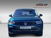Gebraucht VW Tiguan Life 150 PS (110 kW) 2022 Nightshade blue (metallic) SUV