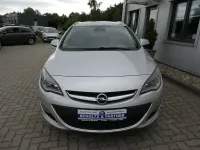 Gebraucht Opel Astra Exklusiv 136 PS (100 kW) 2014 Silber Kombi