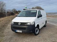 Gebraucht VW T5 102 PS (75 kW) 2014 Weiß Van