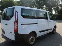 Usata Ford Transit Custom 105 CV (77 kW) 2021 Bianco Station wagon