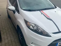 Gebraucht Ford Fiesta 60 PS (44 kW) 2009 Weiß Kleinwagen
