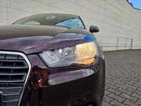 Gebraucht Audi A1 Attraction 86 PS (63 kW) 2014 Violett Kleinwagen