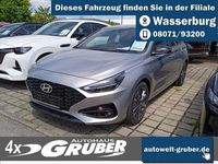 Gebraucht Hyundai i30 Advantage 101 PS (74 kW) 2025 Shimmering silver Limousine