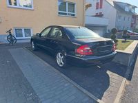 Gebraucht Mercedes E280 Elegance 177 PS (130 kW) 2004 Schwarz Limousine