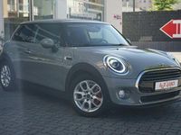 Gebraucht Mini Cooper 136 PS (100 kW) 2019 Moonwalk grau (metallic) Kleinwagen
