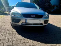 Gebraucht Ford Focus 101 PS (74 kW) 2007 Silber Limousine
