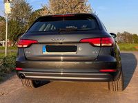 Gebraucht Audi A4 Design 150 PS (110 kW) 2017 Grau Kombi