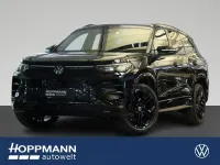Neu VW Tayron R-line 193 PS (141 kW) 2026 Grenadillschwarz metallic SUV