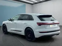 Gebraucht Audi e-tron 300 kW (408 PS) 2022 Weiß SUV