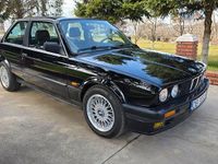 Gebraucht BMW 318 113 PS (83 kW) 1988 Schwarz