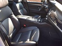Gebraucht BMW 525 Executive 218 PS (160 kW) 2013 Weiß Kombi