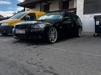 Gebraucht BMW 330 231 PS (169 kW) 2006 Schwarz Kombi