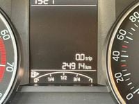 Gebraucht Skoda Rapid 90 PS (66 kW) 2016 Weiß Kleinwagen