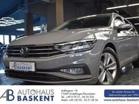 Gebraucht VW Passat 150 PS (110 kW) 2022 Grau Kombi