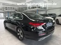 Gebraucht Mercedes C300 Avantgarde 265 PS (194 kW) 2025 Schwarz Limousine