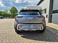 Neu Kia Stonic 116 PS (85 kW) 2026 Astrograu metallic astrograu metallic SUV
