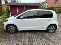 Gebraucht VW e-up! Style 61 kW (83 PS) 2021 Weiß Kleinwagen