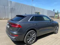 Gebraucht Audi Q8 S-Line 286 PS (210 kW) 2018 Grau SUV