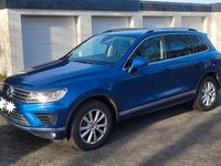 Gebraucht VW Touareg 262 PS (192 kW) 2016 Blau SUV
