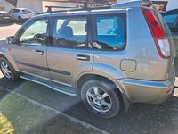Gebraucht Nissan X-Trail 140 PS (102 kW) 2002 Silber SUV