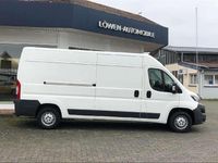 Gebraucht Peugeot Boxer 131 PS (96 kW) 2017 Lack weiss banquise/deckende l Van