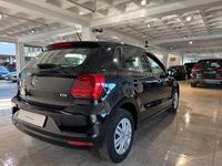 Gebraucht VW Polo Trendline 75 PS (55 kW) 2015 Schwarz Limousine