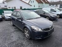 Gebraucht Kia Ceed Attract 90 PS (66 kW) 2010 Grau Kleinwagen