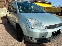 Gebraucht Ford Fiesta 69 PS (50 kW) 2004 Grau Kleinwagen