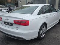 Używany Audi A6 S-Line 177 KM (130 kW) 2012 Biały Sedan/Limuzyna