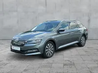 Gebraucht Skoda Superb Style 218 PS (160 kW) 2022 Grau Kombi