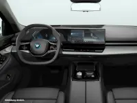 Gebraucht BMW i5 289 kW (394 PS) 2025 Sophistograu brillanteffekt metallic Limousine
