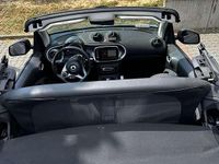 Gebraucht Smart ForTwo Cabrio Basis 71 PS (52 kW) 2019 Schwarz Cabrio