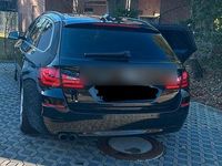 Gebraucht BMW 520 184 PS (135 kW) 2011 Schwarz Kombi