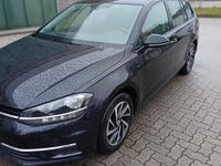 Gebraucht VW Golf VII Join 115 PS (84 kW) 2019 Schwarz Kombi