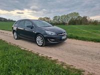 Gebraucht Opel Astra 165 PS (121 kW) 2013 Schwarz Kombi