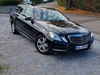 Gebraucht Mercedes C220 Edition 175 PS (128 kW) 2012 Schwarz Coupé