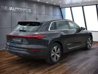 Gebraucht Audi Q8 e-tron Advanced Plus 250 kW (340 PS) 2024 Grau SUV