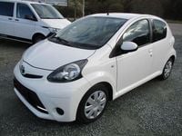 Gebraucht Toyota Aygo Cool 68 PS (50 kW) 2014 Weiß Kleinwagen