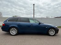 Gebraucht BMW 525 177 PS (130 kW) 2004 Blau Kombi