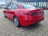 gebraucht Alfa Romeo Giulia MY22 Ti 2.0 Turbo 16V 206kW AT8 Assistenz