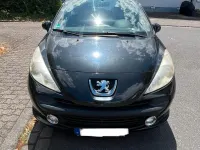 Gebraucht Peugeot 207 73 PS (53 kW) 2009 Schwarz Kleinwagen