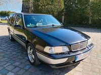 Gebraucht Volvo V70 126 PS (92 kW) 1998 Schwarz Kombi