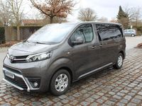 Gebraucht Toyota Proace Verso Comfort 150 PS (110 kW) 2018 Grau Kombi