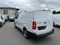Gebraucht Opel Vivaro-e Combi Basis 144 PS (105 kW) 2025 Weiß Van / Kleinbus